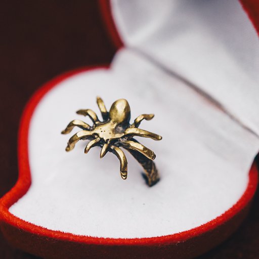 Anillo araña saltarina - Image 4
