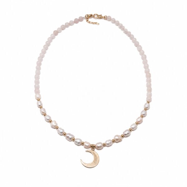perla de rio con luna dorada collar artesanal