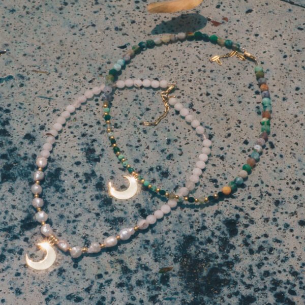 Collar ritual de luna