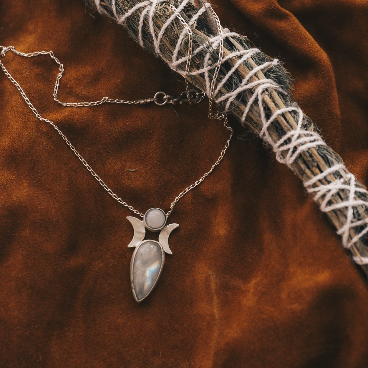 Collar Umbral Lunar - Image 3